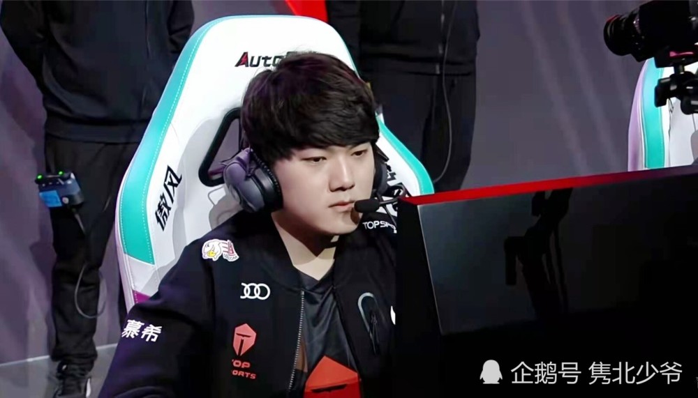  JackeyLove爆冷击败加拿大队，势不可挡引爆全场！